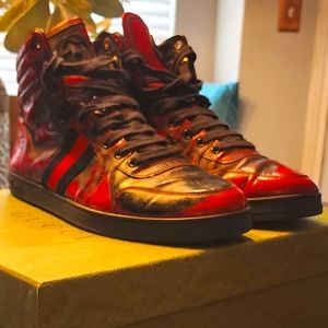 Men Gucci Red/Black Leather HighTop Sneakers